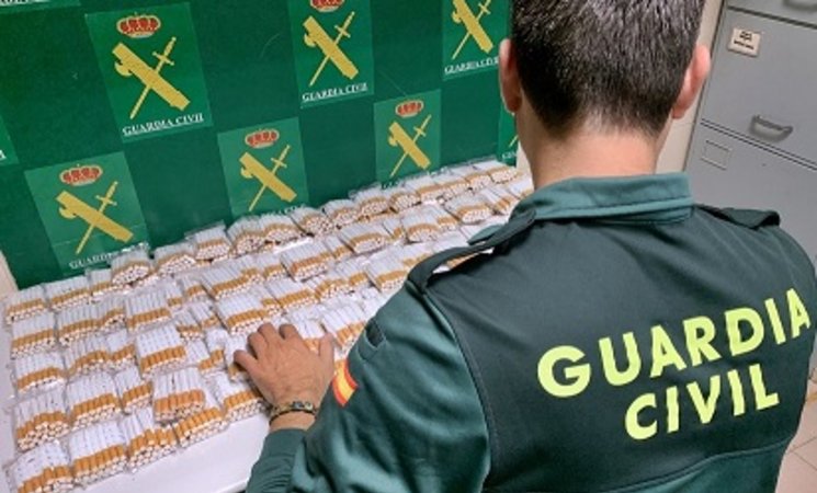 Intervenidos 2.400 cigarrillos de contrabando preparados para la venta ilegal en Badajoz